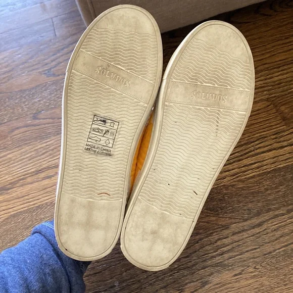 Soludos Shooting Star Embroidered Leather Sneakers - Picture 4 of 7